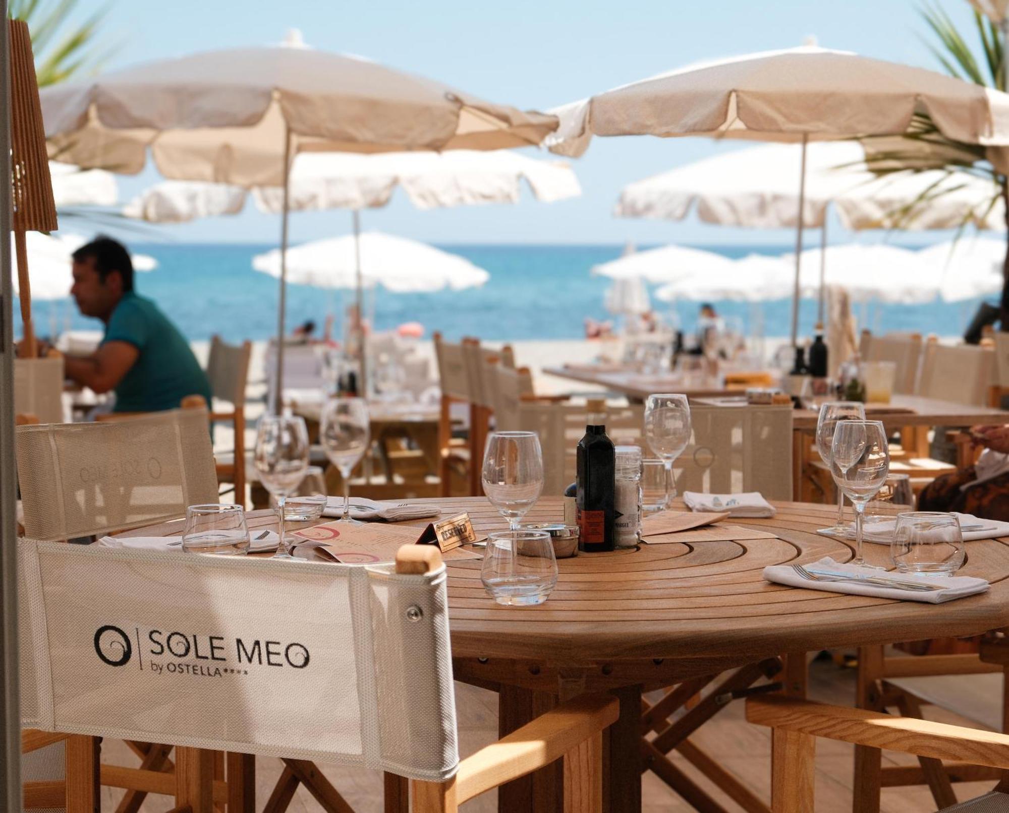 Hotel Ostella & 4*