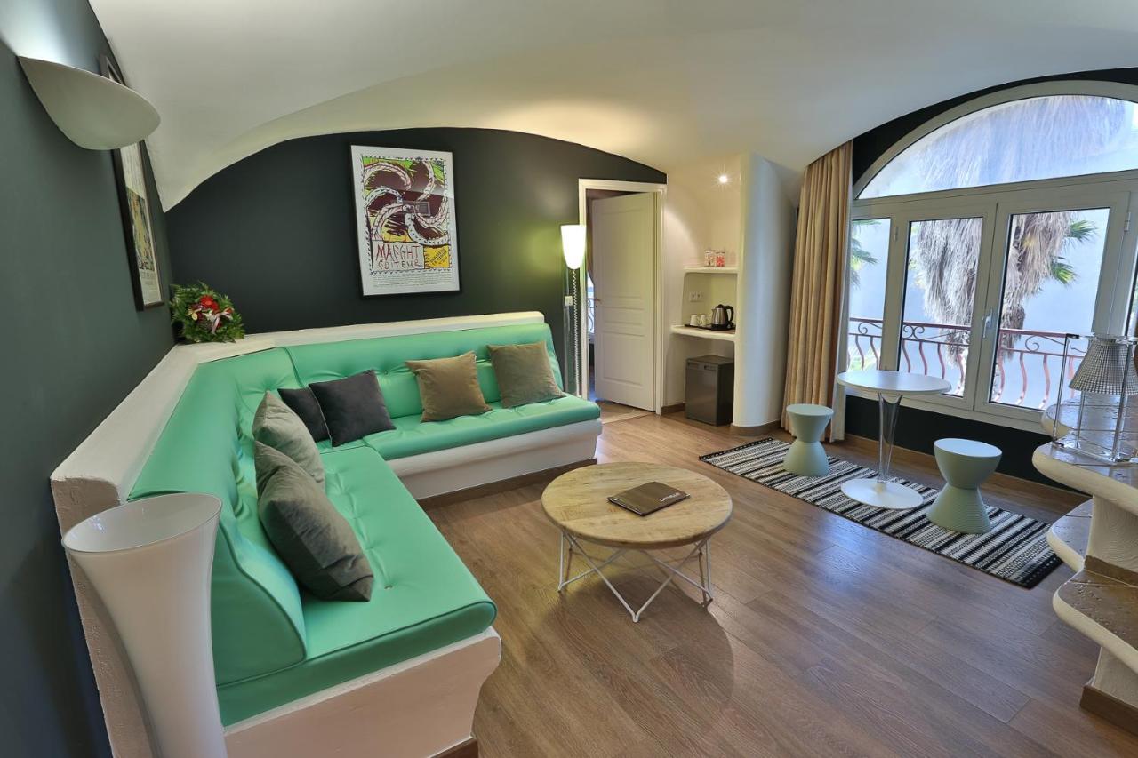 Ostella & 4* Bastia (Corsica)