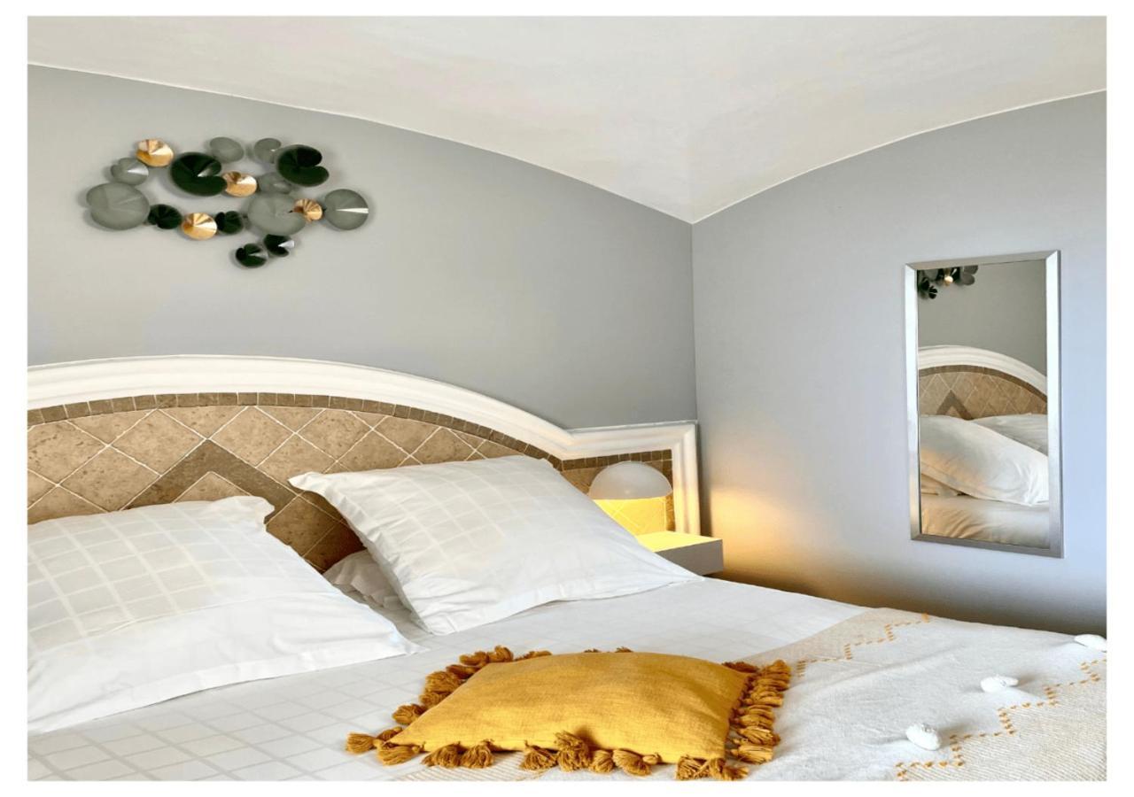 Hotel Ostella & Bastia (Corsica)